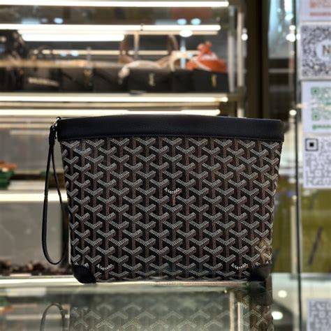 goyard conti pouch price 2024|goyard pm bag size.